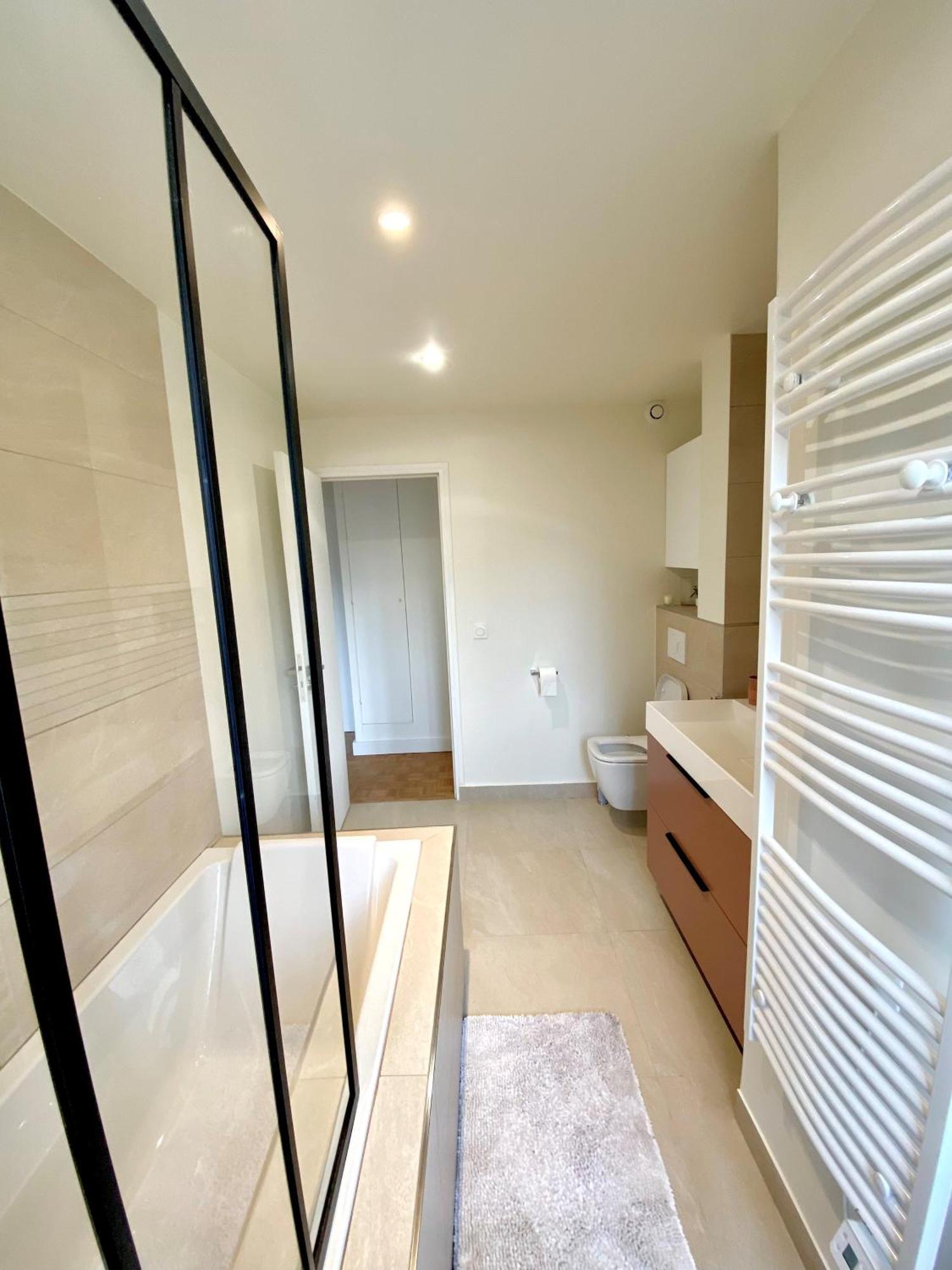 Bel Appartement De 77M2 A Boulogne Au Pied Du Metro Exterior photo